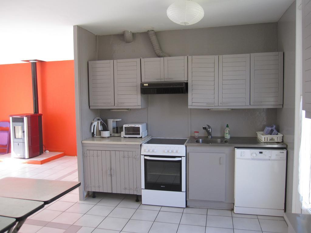 Maison Avec Grand Jardin Pour 15 Couchages En Normandie Cairon الغرفة الصورة