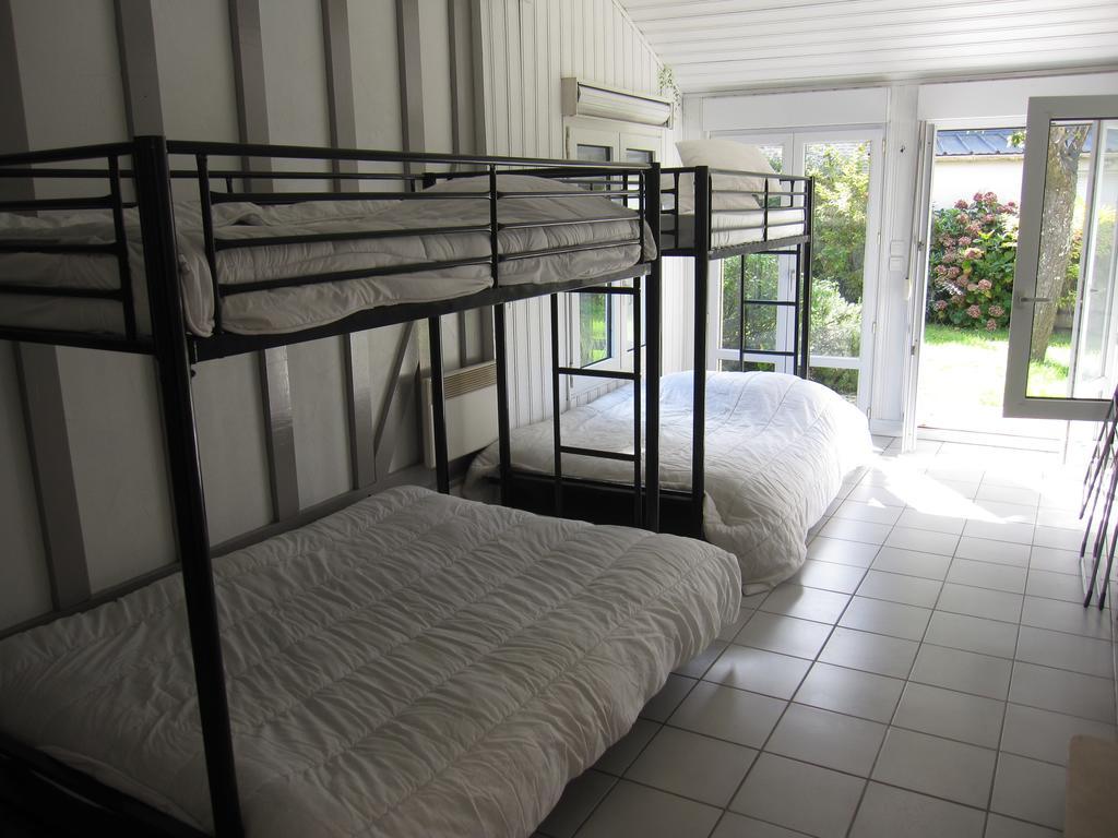 Maison Avec Grand Jardin Pour 15 Couchages En Normandie Cairon الغرفة الصورة